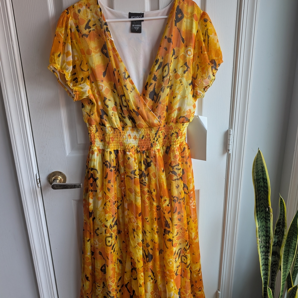 Ashro Yellow and Orange V-Neck Puff Sleeve Sundress